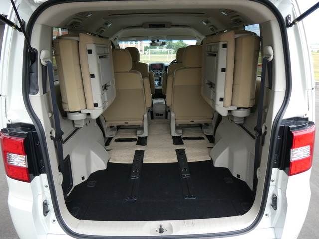 Mitsubishi DELICA D5 2010-07 5747-17