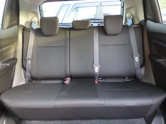 Suzuki SWIFT 2022-07 193703-17
