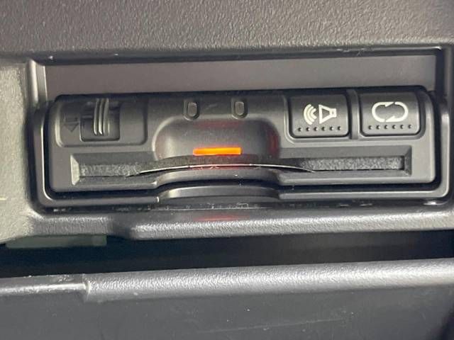 Nissan SERENA 2014-09 8143-4