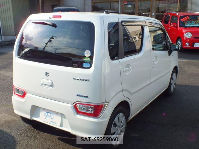 Suzuki WAGON R 2019-11 372109-13