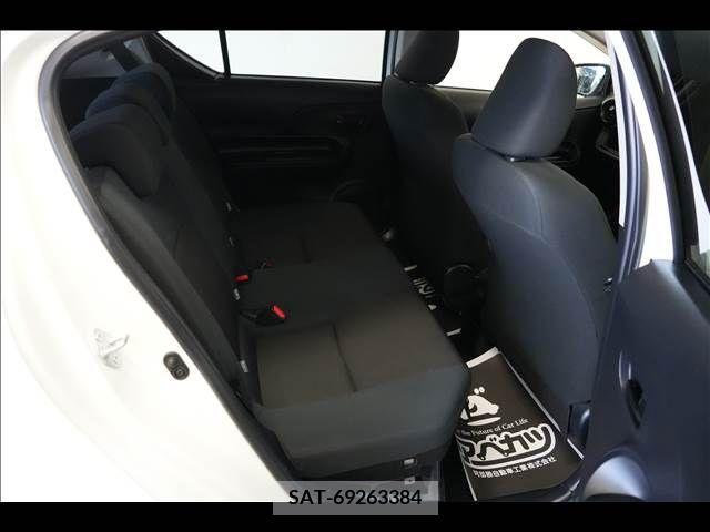 Toyota AQUA 2017-01 260286-18