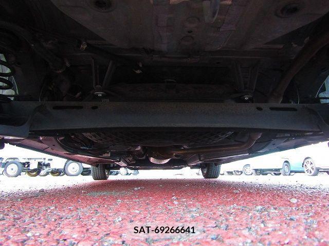 Daihatsu TANTO 2019-10 244429-25
