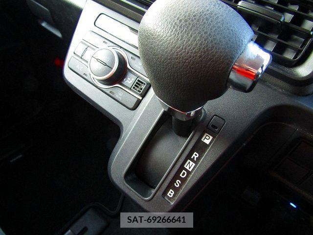 Daihatsu TANTO 2019-10 244429-22