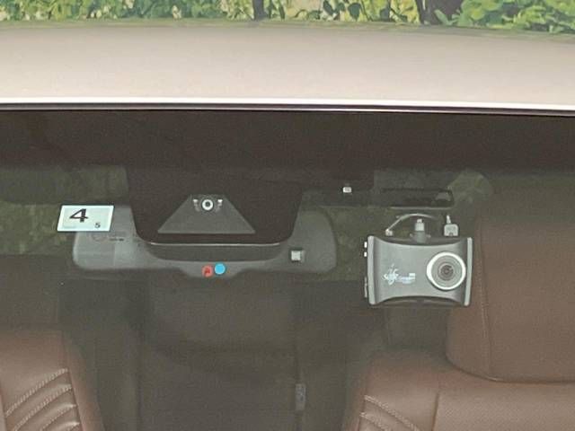 Toyota HARRIER 2017-09 183842-6