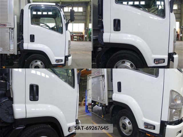 Isuzu FORWARD 2010-08 373971-4