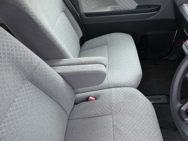 Daihatsu TANTO 2019-11 27212-22