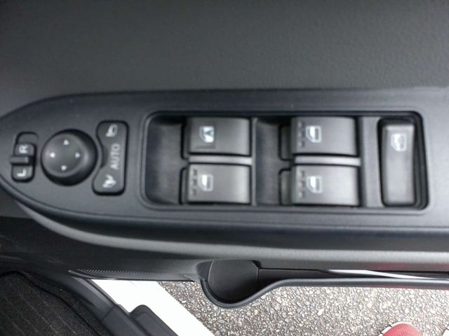 Daihatsu TANTO 2019-11 27212-14