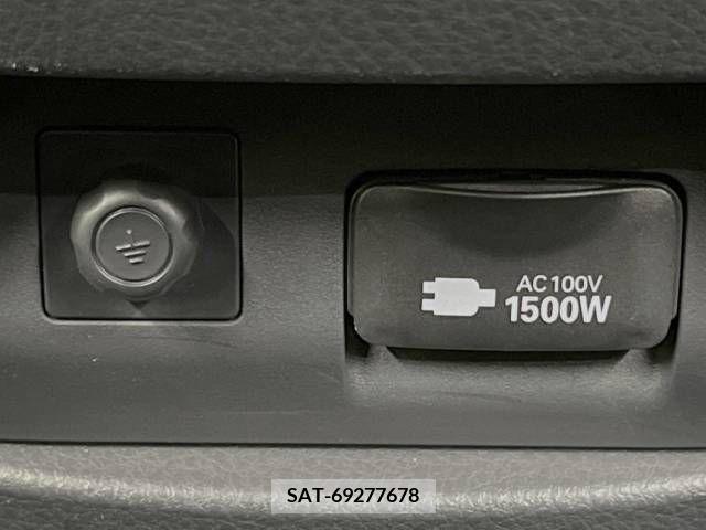 Toyota C-HR 2017-01 322956-6