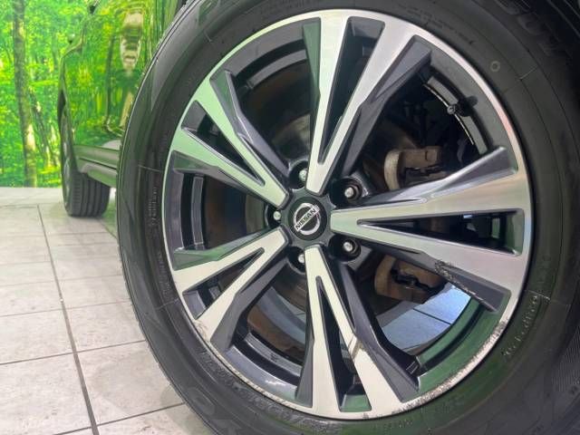 Nissan X-TRAIL 2018-03 10401-13