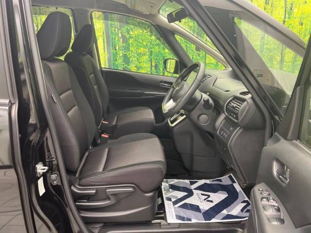 Nissan SERENA 2019-01 182110-7