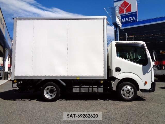 Nissan ATLAS 2015-06 329391-15