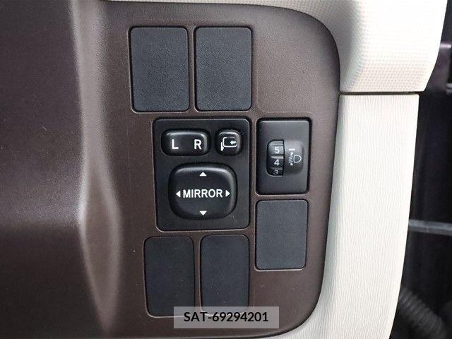 Toyota PASSO 2011-03 207910-12
