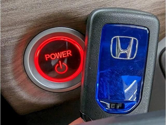 Honda FREED HYBRID 2022-03 193986-8