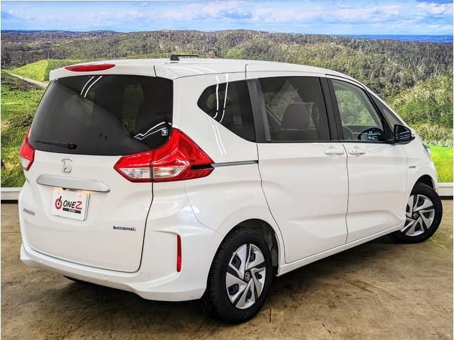Honda FREED HYBRID 2022-03 193986-17