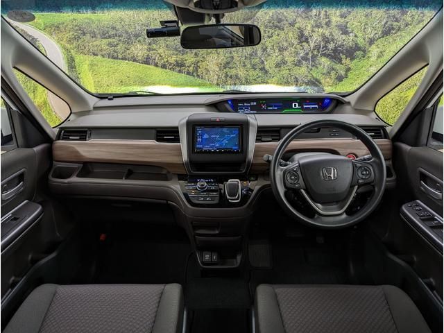 Honda FREED HYBRID 2022-03 193986-1