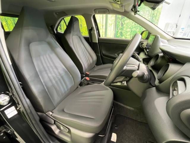 Toyota YARIS CROSS 2023-03 184900-8