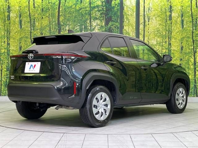 Toyota YARIS CROSS 2023-03 184900-17