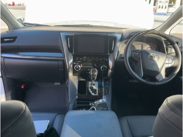Toyota ALPHARD 2022-12 185941-4