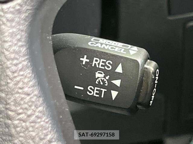 Toyota VELLFIRE 2017-07 288028-7