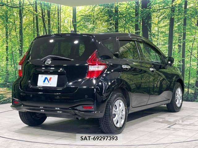 Nissan NOTE 2018-01 365290-17
