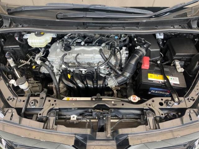 Toyota VOXY 2018-12 183839-19
