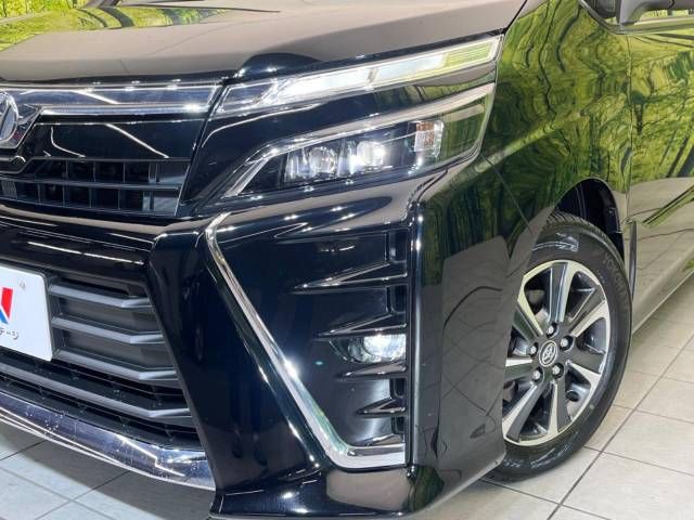 Toyota VOXY 2018-12 183839-13