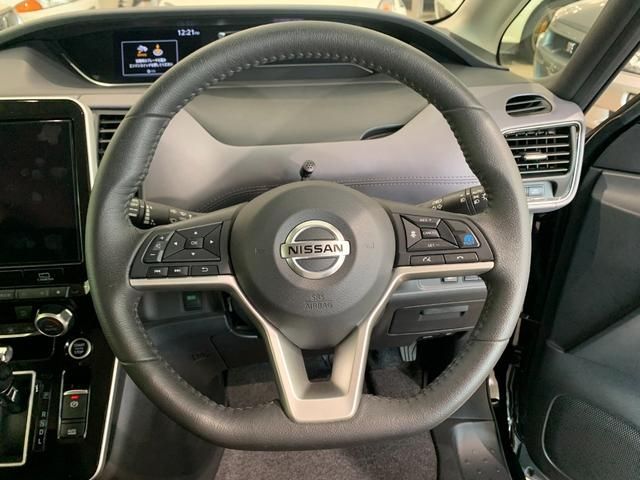 Nissan SERENA 2021-09 7931-5
