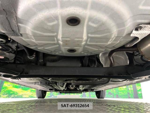 Nissan MARCH 2019-05 308107-19