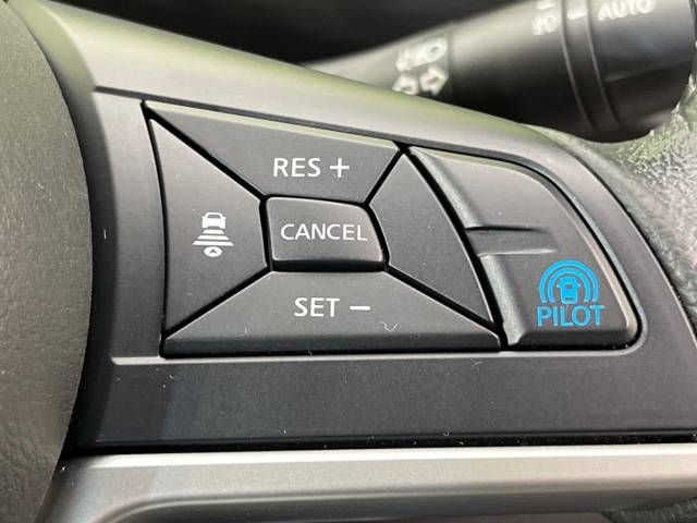 Nissan SERENA 2019-01 196715-6