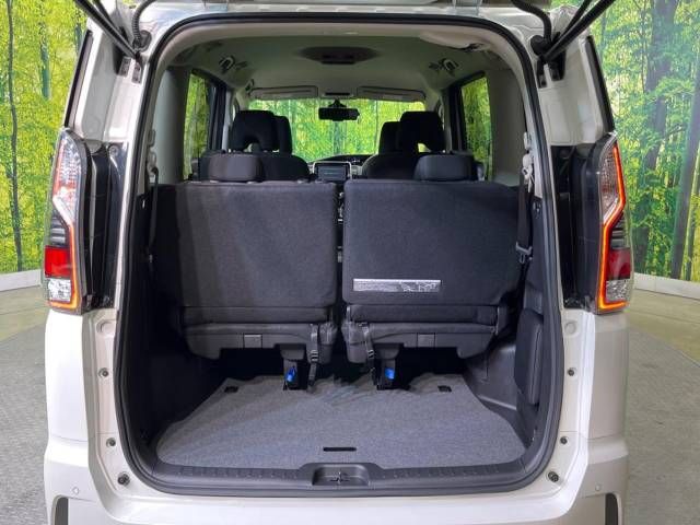 Nissan SERENA 2019-01 196715-10