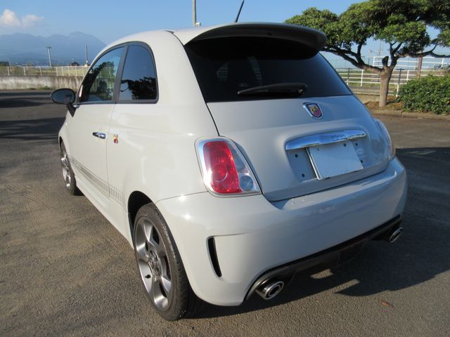 Fiat 500 2010-11 11924-2
