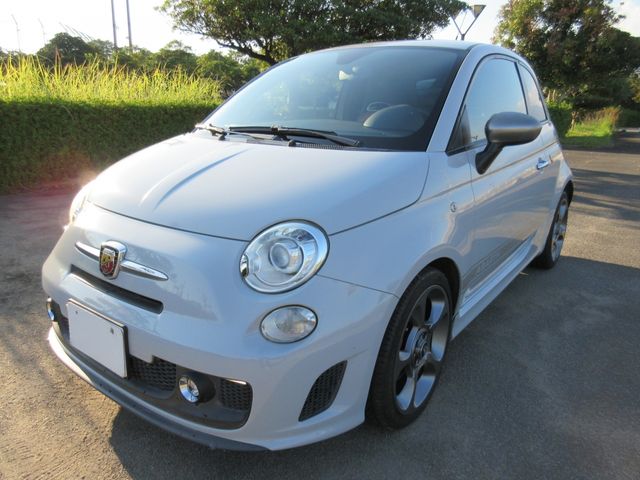 Fiat 500 2010-11 11924-0