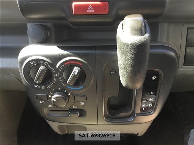 Suzuki EVERY 2018-01 216058-10