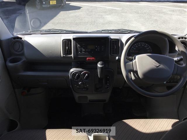 Suzuki EVERY 2018-01 216058-1