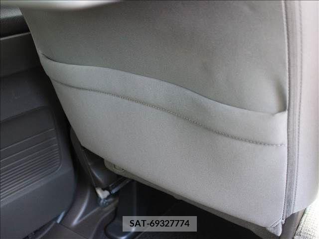 Honda N BOX 2022-01 278791-17