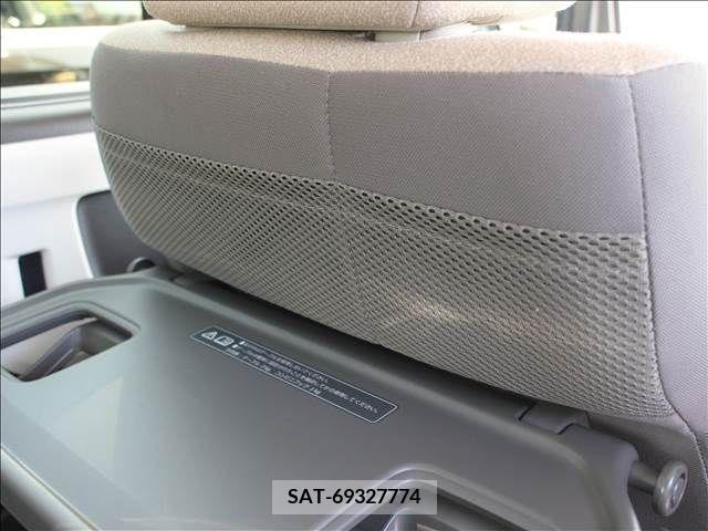 Honda N BOX 2022-01 278791-16