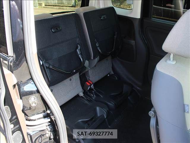Honda N BOX 2022-01 278791-11