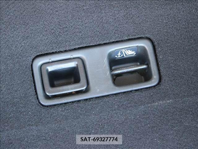 Honda N BOX 2022-01 278791-7