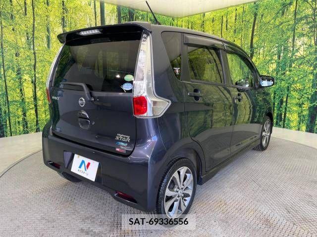 Nissan DAYZ 2013-08 323244-17