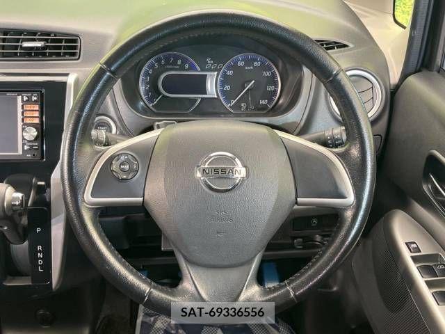 Nissan DAYZ 2013-08 323244-11