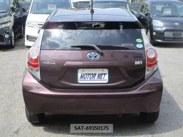 Toyota AQUA 2014-01 356335-9
