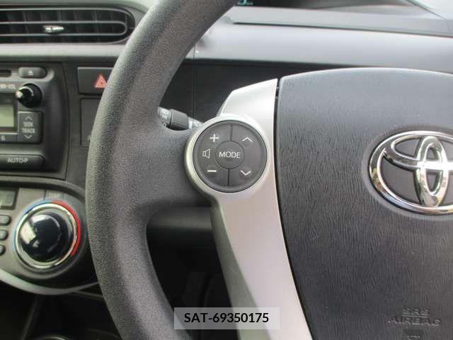 Toyota AQUA 2014-01 356335-17