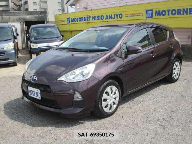 Toyota AQUA 2014-01 356335-6