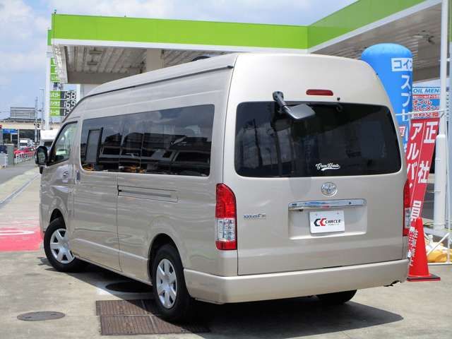 Toyota HIACE VAN 2021-06 18232-2