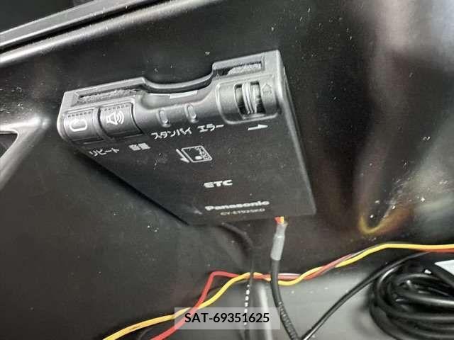 Suzuki SWIFT 2023-01 286677-14