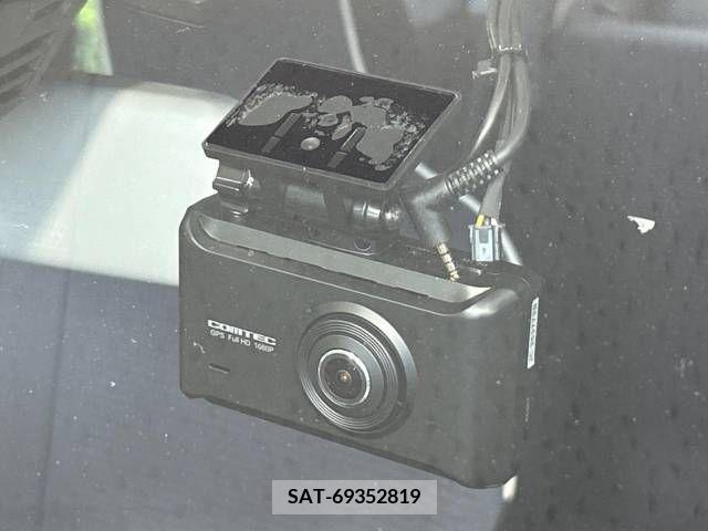 Suzuki ALTO 2021-01 339855-6