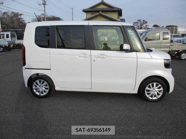 Honda N BOX 2024-01 219680-3