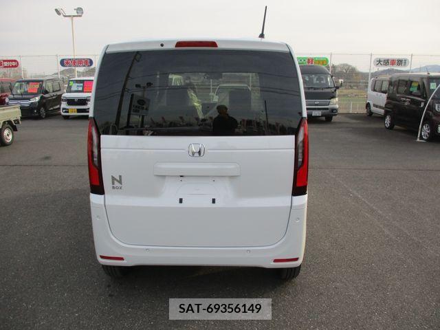 Honda N BOX 2024-01 219680-5