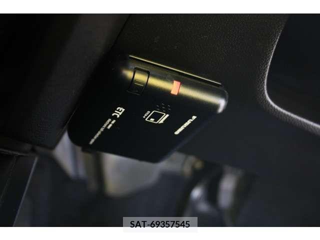 Suzuki SWIFT 2017-05 249485-11