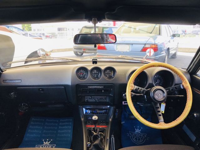 Nissan FAIRLADY Z 1975-03 3331-12